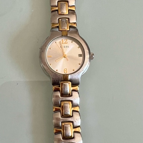 Guess watch - Picture 2 of 6